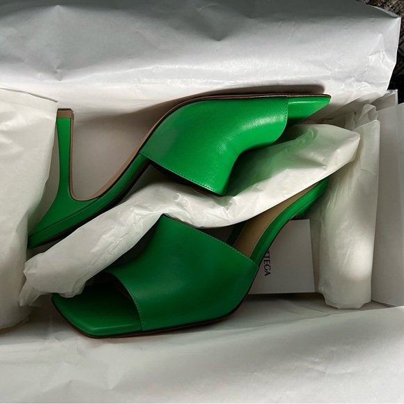 Bottega Veneta mules - Picture 6 of 6